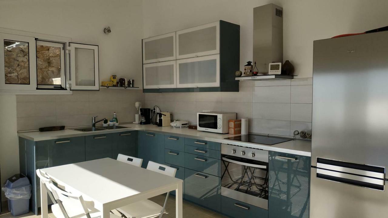 Infinity Blue Suite Saronida Ngoại thất bức ảnh