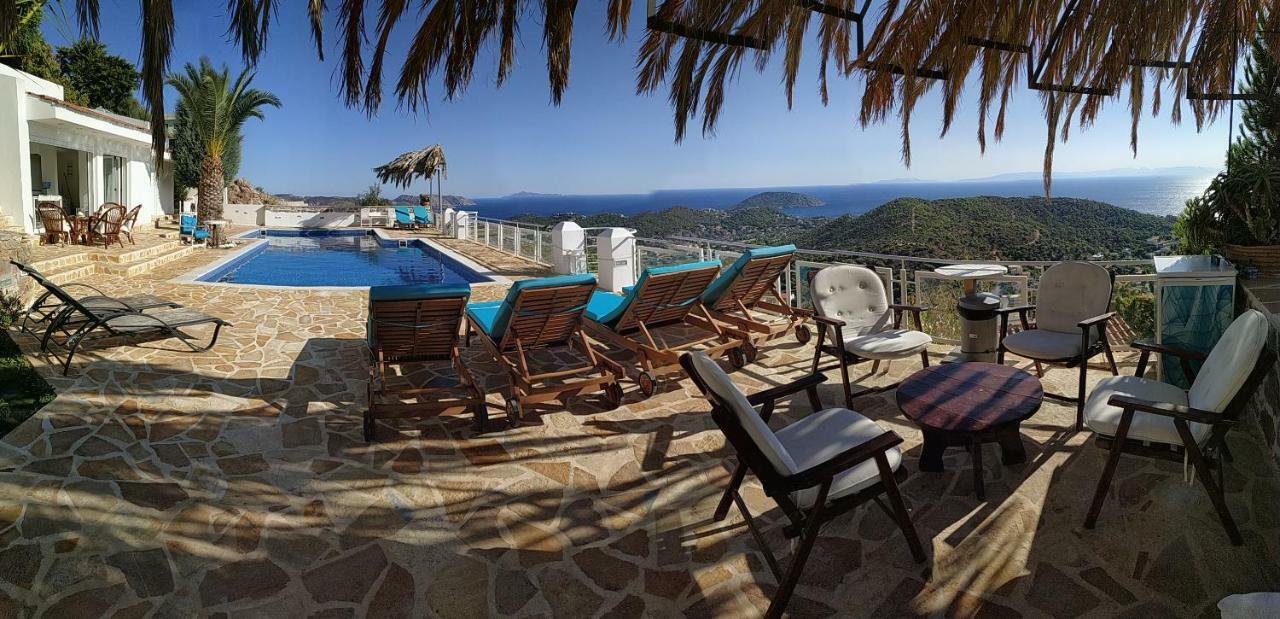 Infinity Blue Suite Saronida Ngoại thất bức ảnh